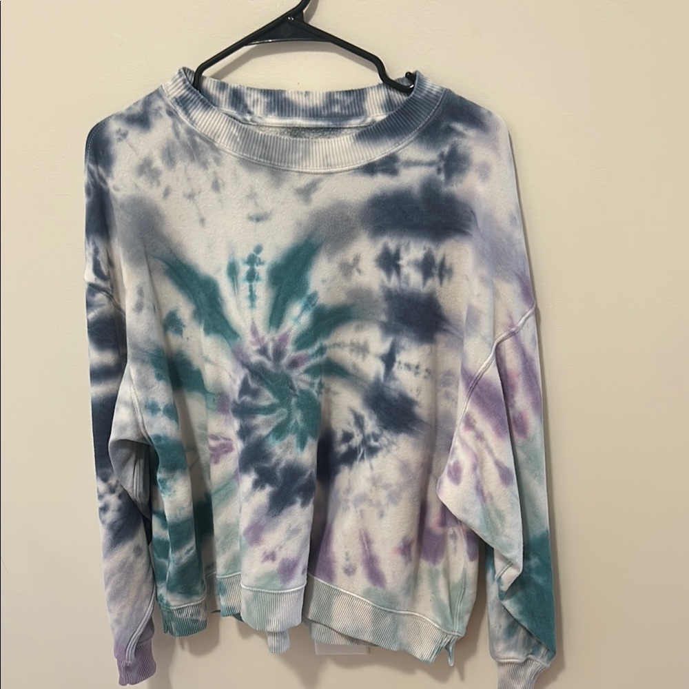 American Eagle Tie-Dye Women's Crew Neck